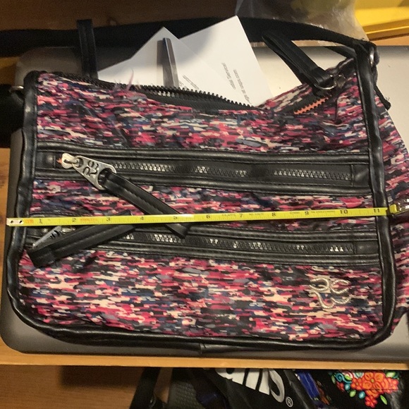 Rare Earth multicolor purse with adjustable straps by. Stone Mountain USA - Picture 4 of 5